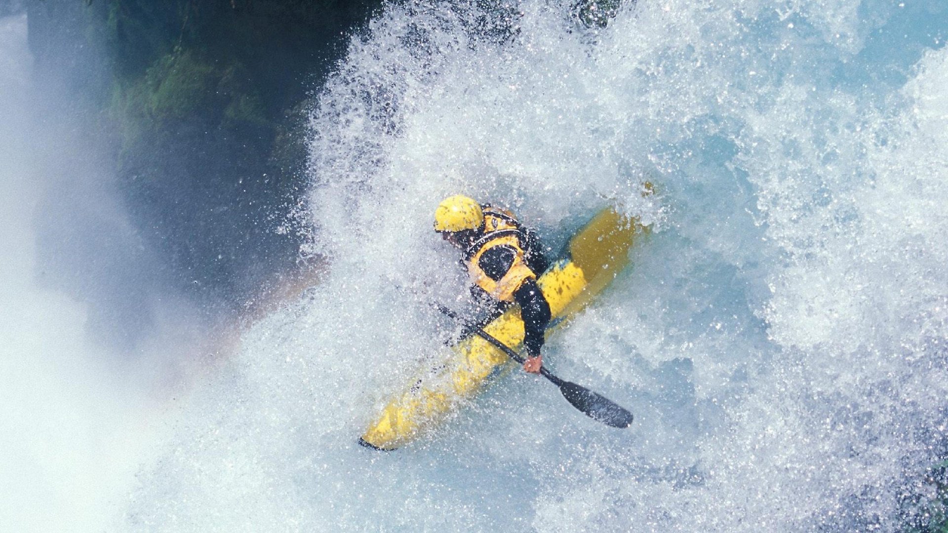 年度焦点之战，中国新星淘汰赛过关，利物浦传奇之路遇挑战