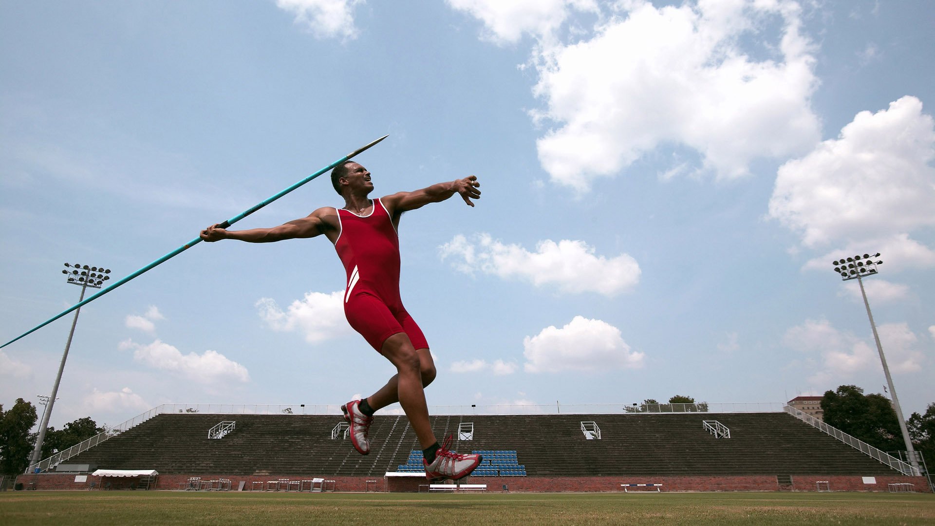奥运周期关键战焦点战，独行侠提前终结悬念快船